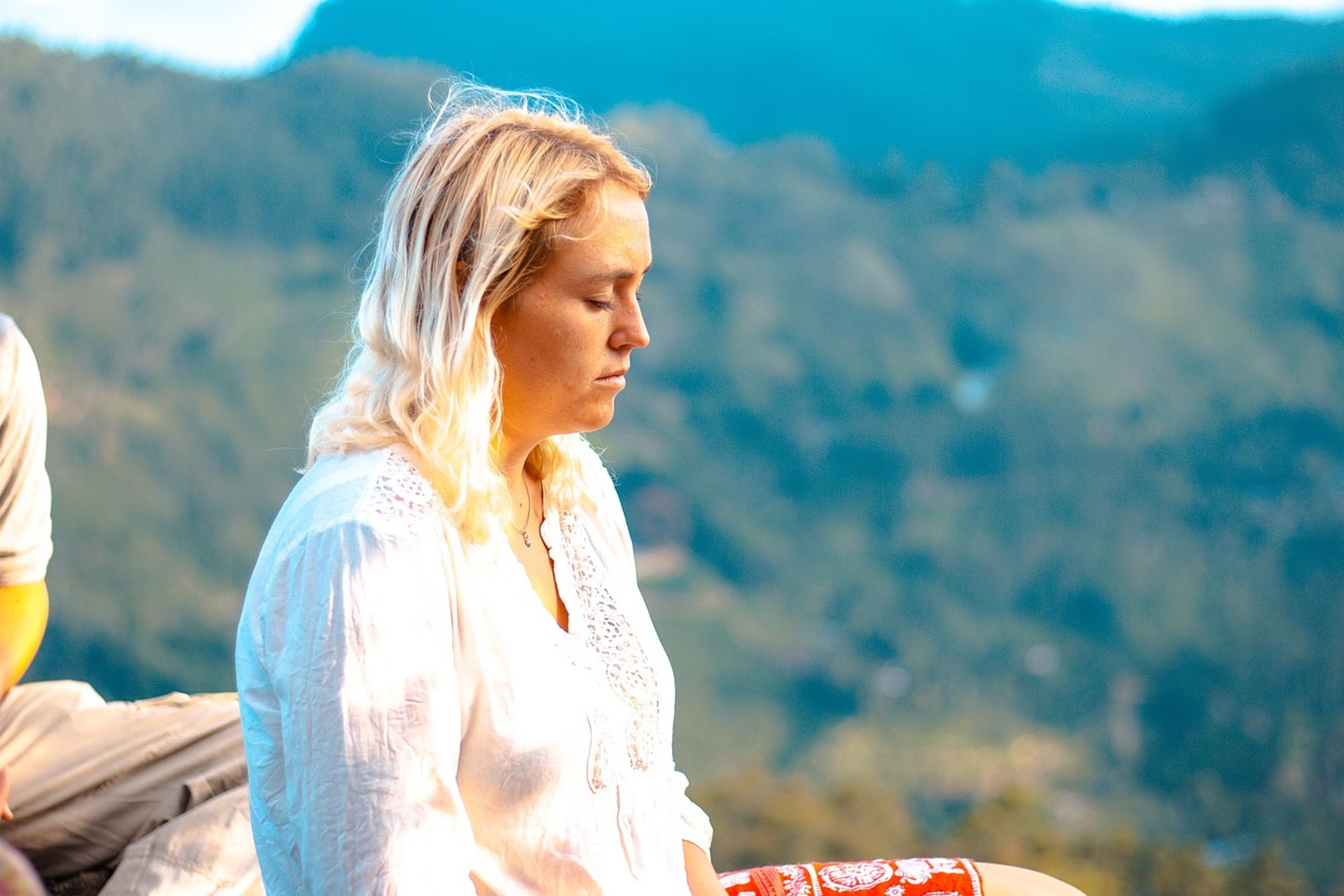 Pre retreat diet: why many facilitators recommend light, simple food